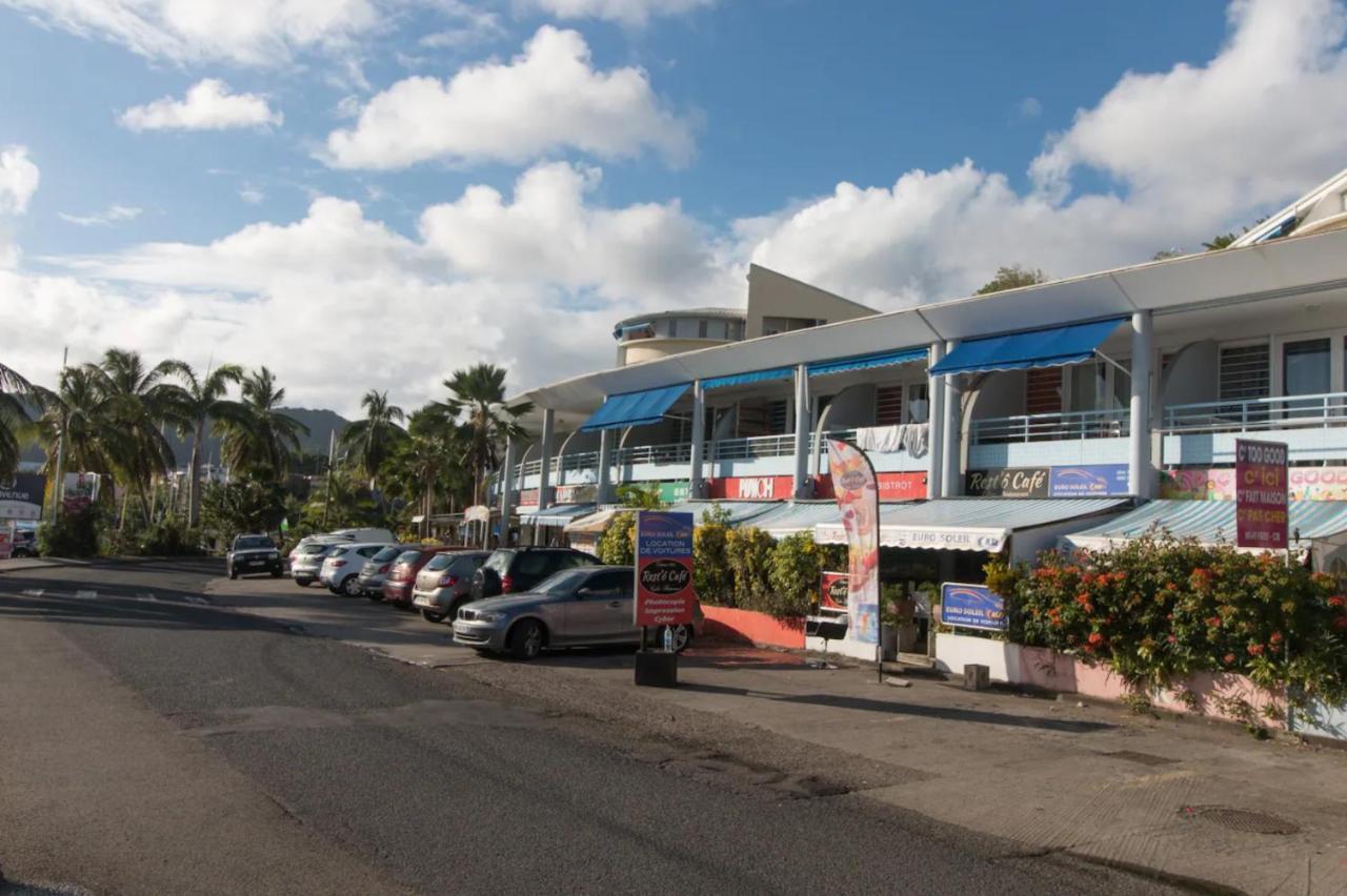 Un Pied-A-Terre Face A La Marina Διαμέρισμα Le Marin Εξωτερικό φωτογραφία