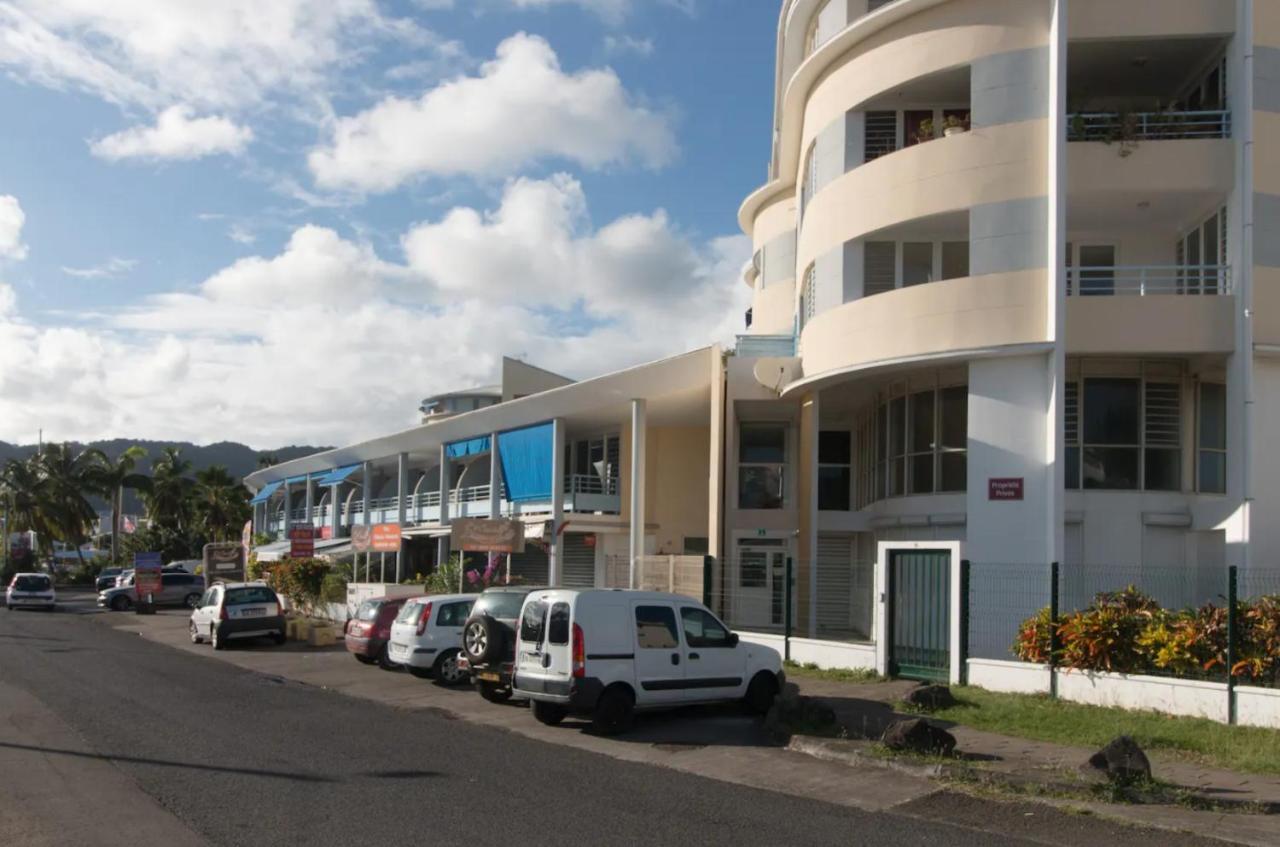 Un Pied-A-Terre Face A La Marina Διαμέρισμα Le Marin Εξωτερικό φωτογραφία