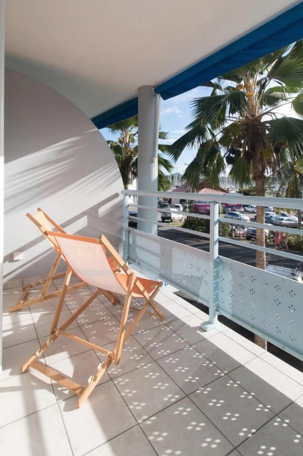 Un Pied-A-Terre Face A La Marina Διαμέρισμα Le Marin Εξωτερικό φωτογραφία